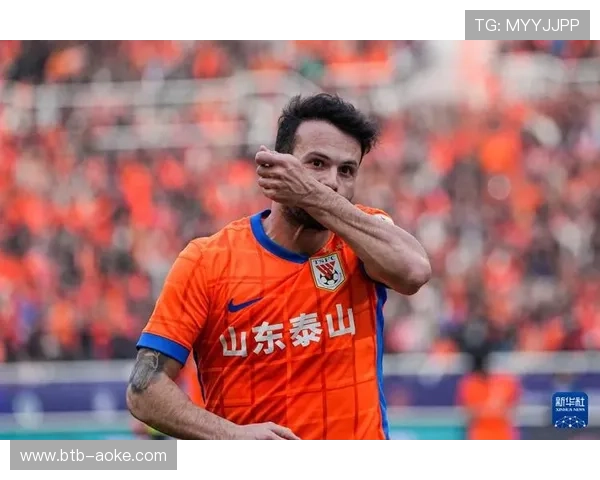 山东泰山主场3-1战胜上海海港，展现硬仗能力